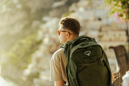 Osprey Farpoint 40L Men's Travel Backpack, Gopher Green - color: Gopher Green, size: 40L