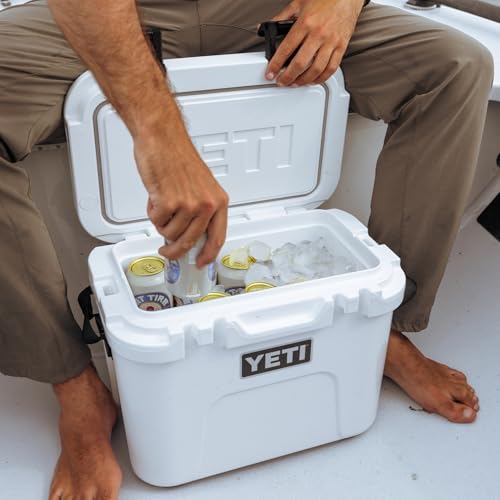 YETI Roadie 15 Hard Cooler with DoubleDuty Shoulder Strap - color: Charcoal