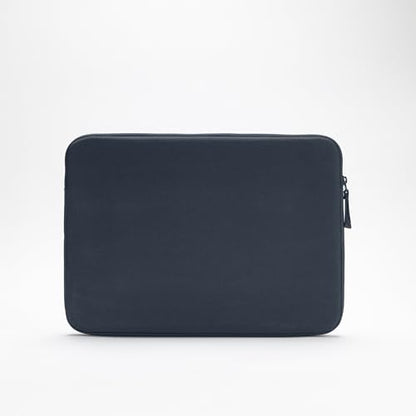 Incase A.R.C. Sleeve with ReSpun Recycled Polyester - 15 inch and 16 inch MacBook/Laptop & iPad/Tablet Case - Cushioned Faux Fur Lining, External Zippered Slip Pocket - Navy - color: Navy