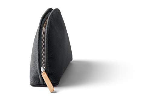 Bellroy Classic Pouch, Everyday kit, Leather and Woven Fabric (pens, Cables, Cosmetics, Personal Items) - color: Charcoal - Recycled
