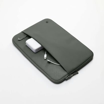 Incase A.R.C. Sleeve with ReSpun Recycled Polyester - 15 inch and 16 inch MacBook/Laptop & iPad/Tablet Case - Cushioned Faux Fur Lining, External Zippered Slip Pocket - Smoked Ivy - color: Smoked Ivy