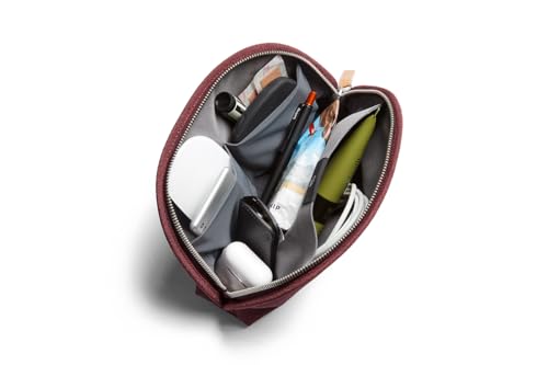 Bellroy Classic Pouch, Everyday kit, Leather and Woven Fabric (pens, Cables, Cosmetics, Personal Items) - color: Red Earth