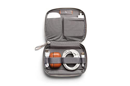 Bellroy Tech Kit Compact (Tech Accessories Organizer, Zipper Pouch) - Saltbush - color: Saltbush