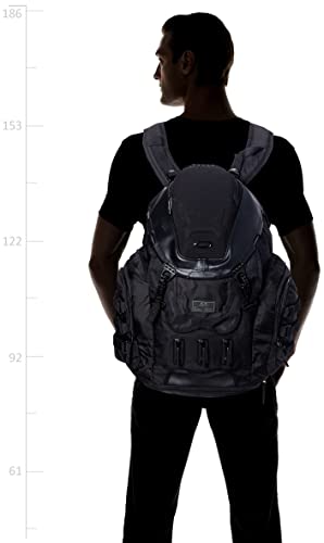 Oakley Unisex Kitchen Sink Backpack, Stealth Black, One Size - color: Stealth Black