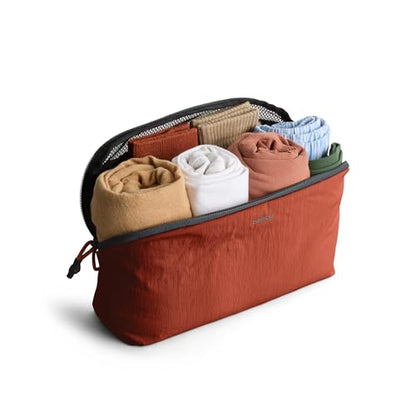 Bellroy Packing Cube 4L (Organizer Packing Pouch with Internal Zip Pocket and Durable, Lightweight Design) - Clay - color: Clay