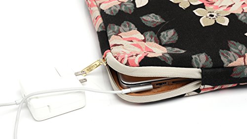 kayond Black Rose Patten Canvas Water-Resistant 17 Inch Laptop Sleeve - size: 17 Inch