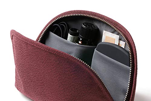 Bellroy Classic Pouch, Everyday kit, Leather and Woven Fabric (pens, Cables, Cosmetics, Personal Items) - color: Red Earth