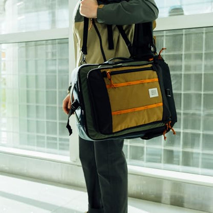 Topo Designs Global Travel Bag 30-40 Liter - Carry-on Compliant Versatile Pack, 3 Carry Options, External Laptop Sleeve (30L, Olive/Dark Khaki) - color: Olive/Dark Khaki, size: 30L
