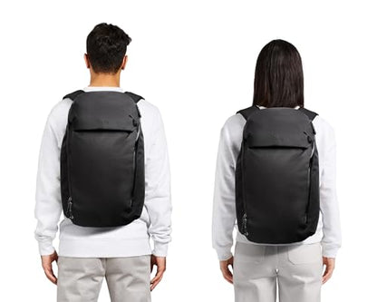 Bellroy Venture Travel Pack (26 liter carry on travel backpack, with laptop sleeve, RFID protection and bonus 15 liter tote bag) - JetBlack - color: Jetblack