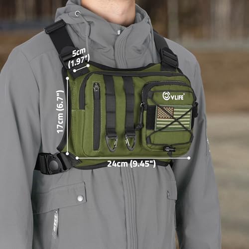 CVLIFE Outdoor Chest Bag for Men, Tactical Chest Pack, Adjustable Running Vest Bag, Lightweight Anti-theft EDC Rig for Hiking - color: Green