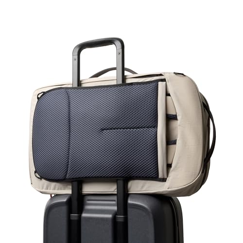 Bellroy Lite Travel Pack 38L (carry-on backpack, large travel backpack for international travelers, with laptop pocket, interior packing cells and tuck-away shoulder straps) - Ash - color: Ash