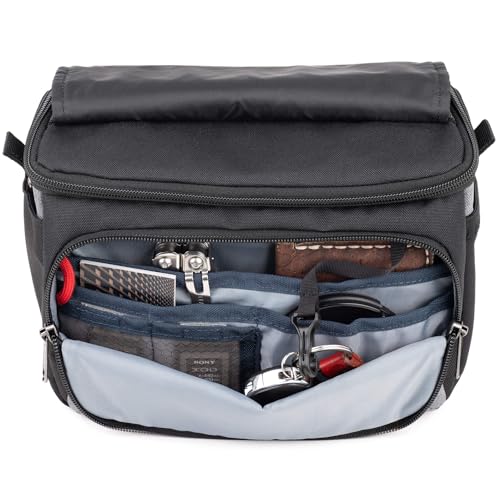 Think Tank Mirrorless Mover 20 Camera Bag (Coast Green) Medium/Large - color: Coast Green, size: 20 - Medium/Large
