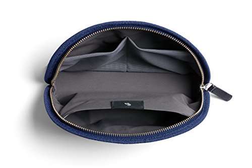 Bellroy Classic Pouch, Everyday kit, Leather and Woven Fabric (pens, Cables, Cosmetics, Personal Items) - color: Ink Blue