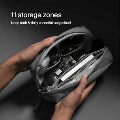 Urth Tech Pouch - color: Stone Grey