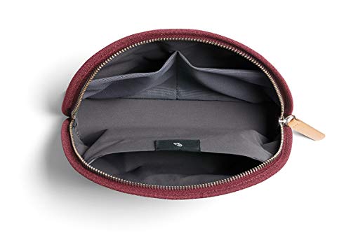 Bellroy Classic Pouch, Everyday kit, Leather and Woven Fabric (pens, Cables, Cosmetics, Personal Items) - color: Red Earth
