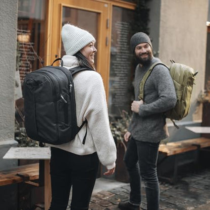 Thule Aion Backpack - color: Black, size: 28L