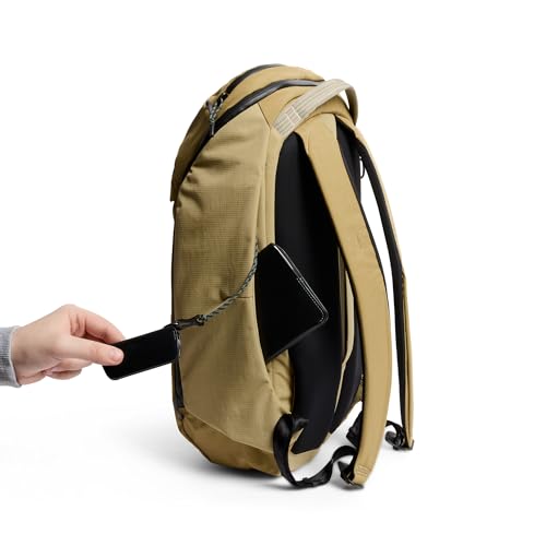 Bellroy Venture Ready Pack (20 liter everyday backpack with laptop sleeve, for travel, commuting and urban adventuring) - Safari