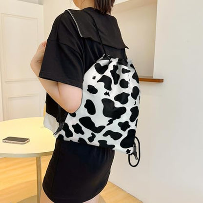 Drawstring Backpack Draw String Bag Sports Gym Bags Waterproof Cute Aesthetic Sackpack for Unisex Women Sports Beach Travel(13"×17")-Black Cow - color: Z6-black Cow