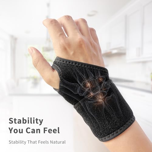 Bracoo Wrist Brace Compression Wrap – Adjustable Support Strap for Carpal Tunnel, Tendonitis, Arthritis, Pain Relief – Fitness & Weightlifting Wristband – Left or Right Hand – WS10 - color: Grey