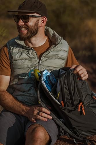 Eddie Bauer 22L Nomad Daypack, Hydration and Laptop Compatible, Dusted Indigo - color: Dusted Indigo, size: 22L