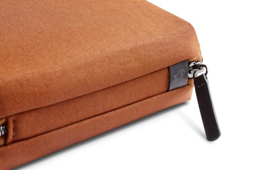 Bellroy Tech Kit Compact (Tech Accessories Organizer, Zipper Pouch) - Bronze - color: Bronze