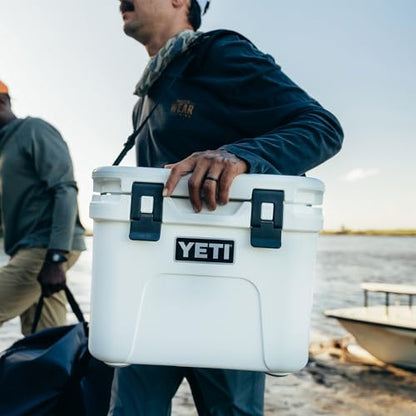 YETI Roadie 15 Hard Cooler with DoubleDuty Shoulder Strap - color: Big Sky Blue