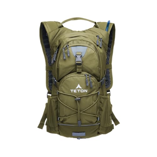 Teton Oasis/Trailrunner Hydration Backpack – Lightweight Water Pack with 2L/3L Bladder for Hiking, Running, Cycling, Biking 18L/22L Sizes – Sewn-in Rain Cover – Fits Men and Women - color: Olive, size: 22 Liters
