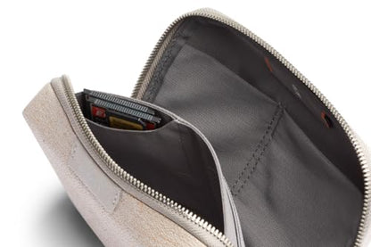 Bellroy Tech Kit Compact (Tech Accessories Organizer, Zipper Pouch) - Saltbush - color: Saltbush
