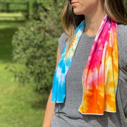 SHAKEitCOOL Extended Size Cooling Towel – Be Cool in Style - Heat Relief, Soft, Lightweight, Sun Protection, Easy Clean - Perfect for Biking, Hiking, Running, Yoga, Golf, Gardening - Tie Dye Ring M - color: Tie Dye Ring