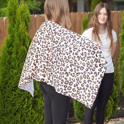 SHAKEitCOOL Large Cooling Shawl - Instant Heat Relief for Outdoor Events - color: Cheetah Print