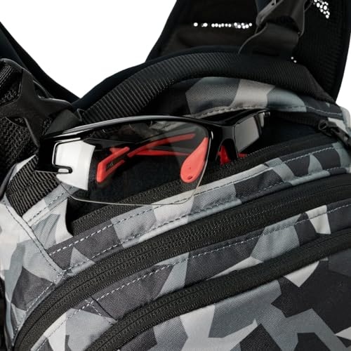 USWE Shred 25L Backpack, a High End Daypack for MTB, E-MTB, Mountain Bike, Camo/Black - style: 25l Camo/Black