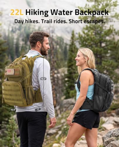 CVLIFE Tactical Hydration Hiking Water Backpack with 3L Water Bladder - color: Khaki