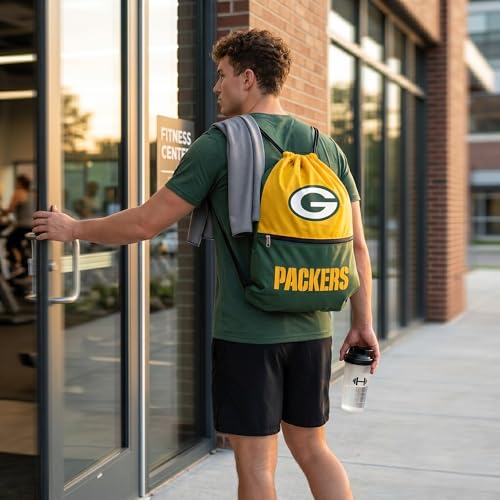 FOCO Green Bay Packers Big Logo Drawstring Backpack with Zippered Pocket Limited Edition NFL Gear for the NFC North Officially Licensed Packers Fan Gear - color: Green Bay Packers