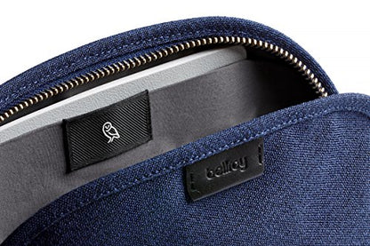 Bellroy Classic Pouch, Everyday kit, Leather and Woven Fabric (pens, Cables, Cosmetics, Personal Items) - color: Ink Blue