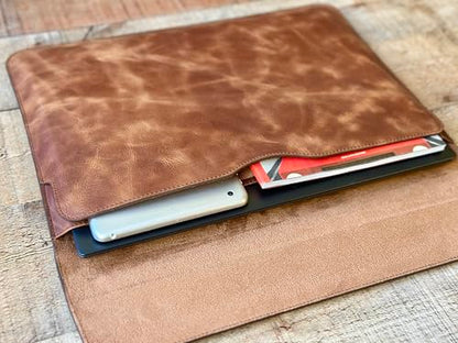 Personalized Leather Laptop Sleeve for MacBook Air - Pro 13"/14"/15"/16" (M1 M2 M3 M4), iPad Pro-Air 11" 13", iPad A16 – Custom Gift for Men & Women