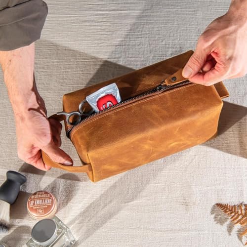 Graduation Gifts, Personalized Leather Toiletry Bag for Men, High School College Masters Degree Gift for Him, Groomsmen, Husband, Dad, Boyfriend, Birthday, Anniversary, Wedding, Father Day Gifts - color: Graduation Gifts