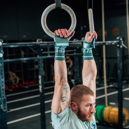 Velites - All Terrain Grips - Official Crossfit® Games Gymnastics Grips - No-Chalk Required - for All Bars & Surfaces - Includes Wristbands & Bag - color: Mint, size: Medium