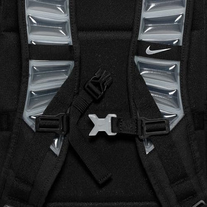 Nike, Unisex, Varsity Elite Backpack (32L), Black/Black/Metallic Silver, One Size - color: Black/Black/Metallic Silver, size: One Size