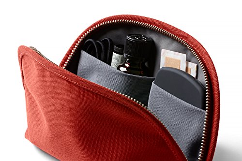 Bellroy Classic Pouch, Everyday kit, Leather and Woven Fabric (pens, Cables, Cosmetics, Personal Items) - color: Red Ochre