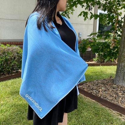 SHAKEitCOOL Large Cooling Shawl - Instant Heat Relief for Outdoor Events - color: Curly Wave