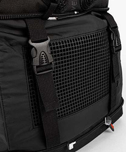 Venum Challenger Xtrem Evo Backpack - color: Black/Red