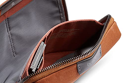 Bellroy Tech Kit Compact (Tech Accessories Organizer, Zipper Pouch) - Bronze - color: Bronze