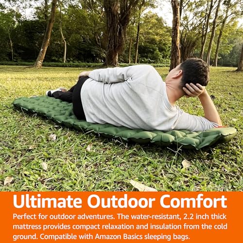 Amazon Basics Camping Sleeping Pad with Quick-Inflate Built-in Foot Pump, Water Resistant, Ultralight, Portable for Hiking and Backpacking, Olive Green
